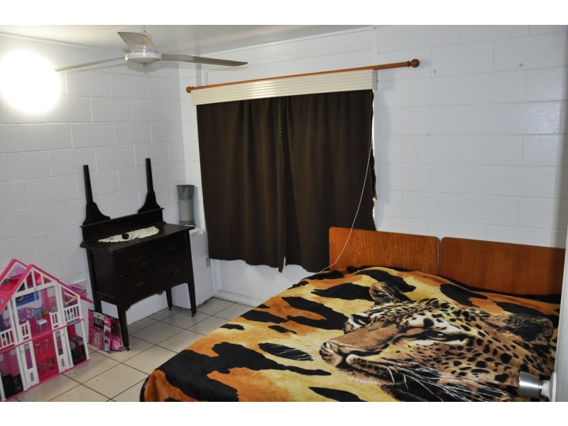 14 Lannoy Street, Mareeba QLD 4880