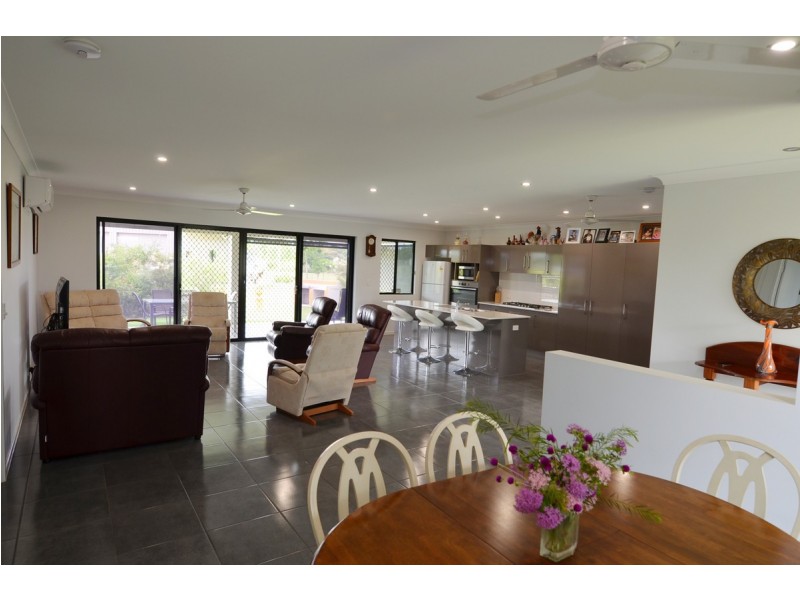 22 Gallo Drive, Mareeba QLD 4880