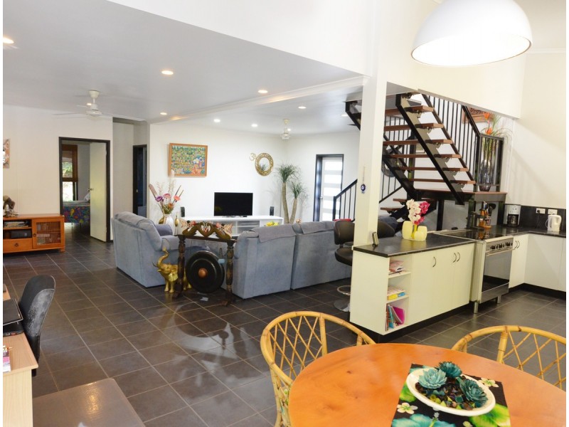 17 Ward Street, Mareeba QLD 4880