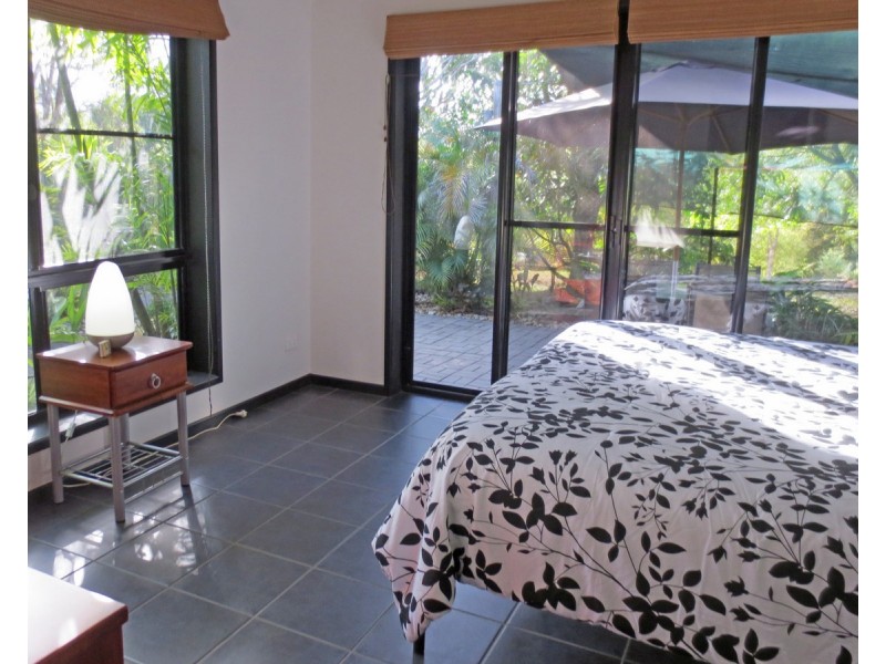 17 Ward Street, Mareeba QLD 4880