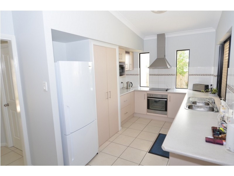 3 Eli Close, Mareeba QLD 4880