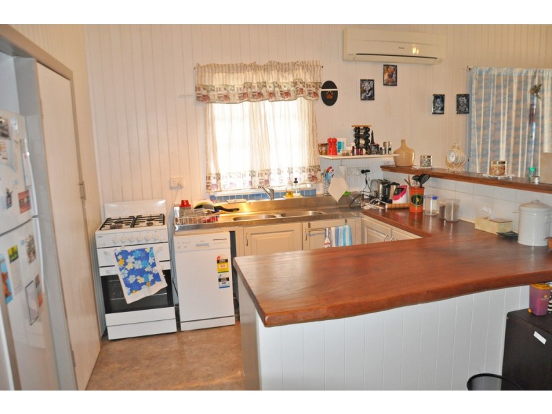 21 Doyle Street, Mareeba QLD 4880