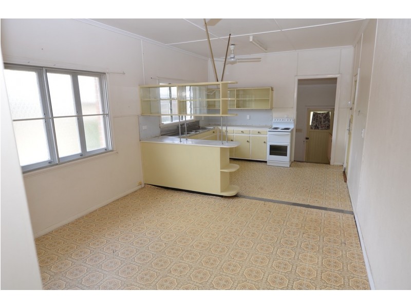 5 Mammino Street, Mareeba QLD 4880