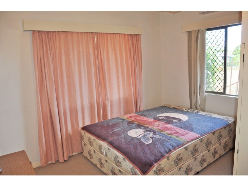 11 Foulis Street, Mareeba QLD 4880