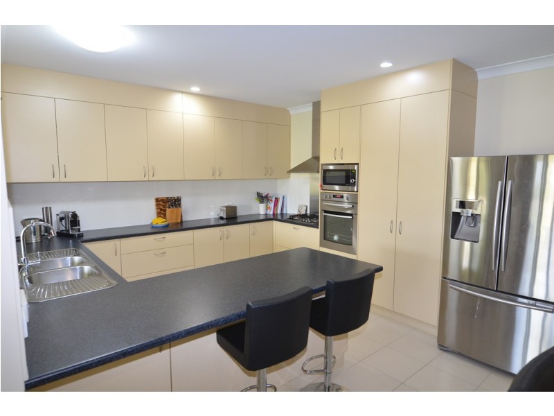 18 Catherine Atherton Drive, Mareeba QLD 4880