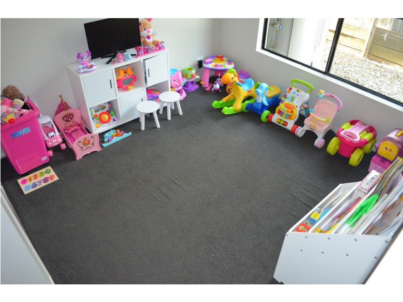 12 Damien Street, Mareeba QLD 4880