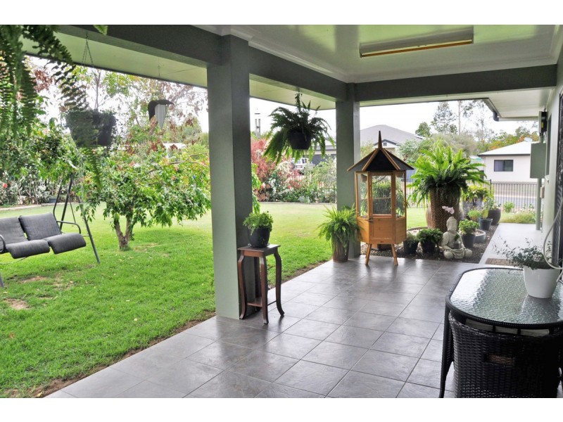2 Leinster Drive, Mareeba QLD 4880