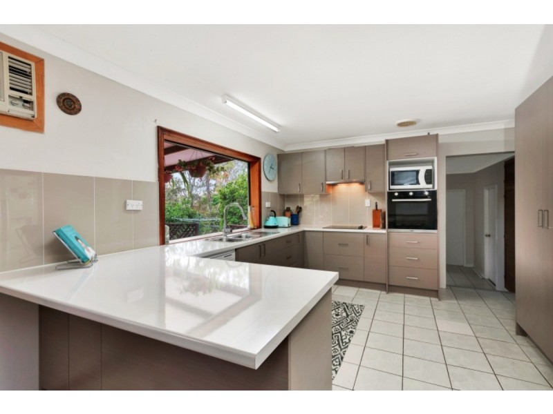 19 Hastings Drive, Mareeba QLD 4880