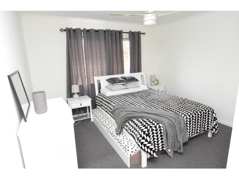 19 Hastings Drive, Mareeba QLD 4880