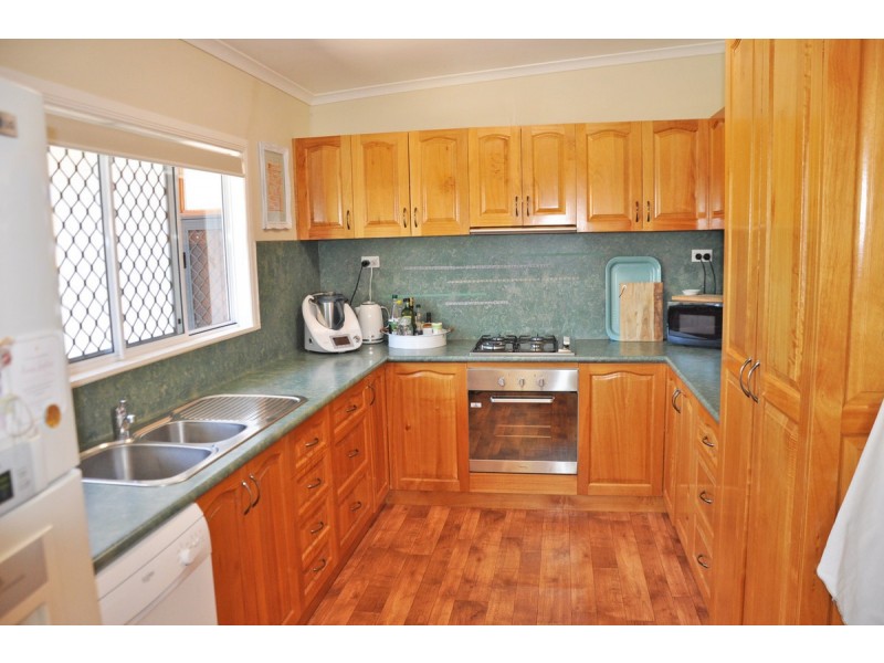 16A Anzac Avenue, Mareeba QLD 4880