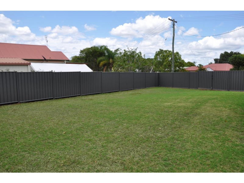 6 McDowall Street, Mareeba QLD 4880