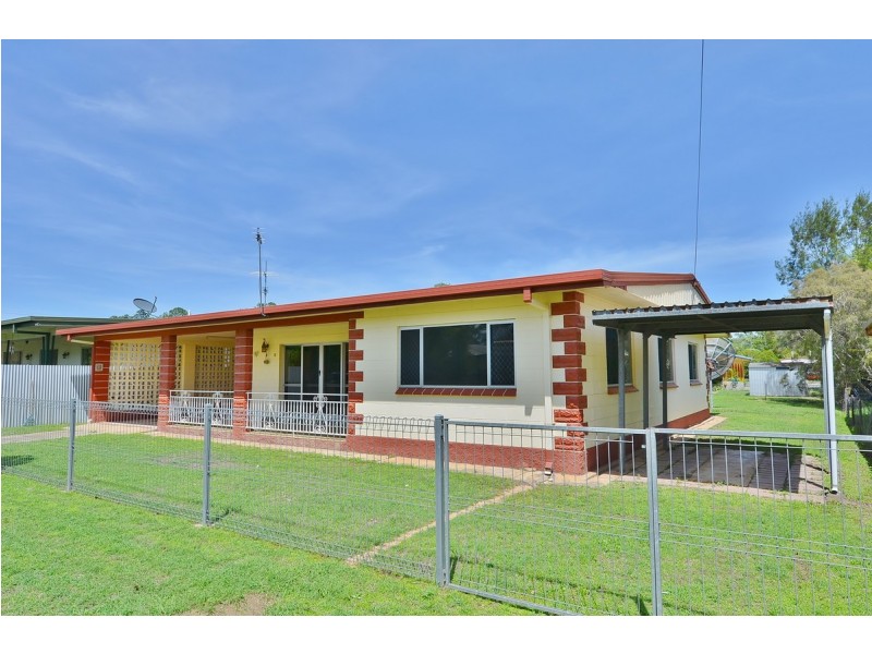 26 Royes Street, Mareeba QLD 4880