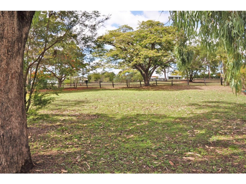 9 Kenneally Road, Mareeba QLD 4880
