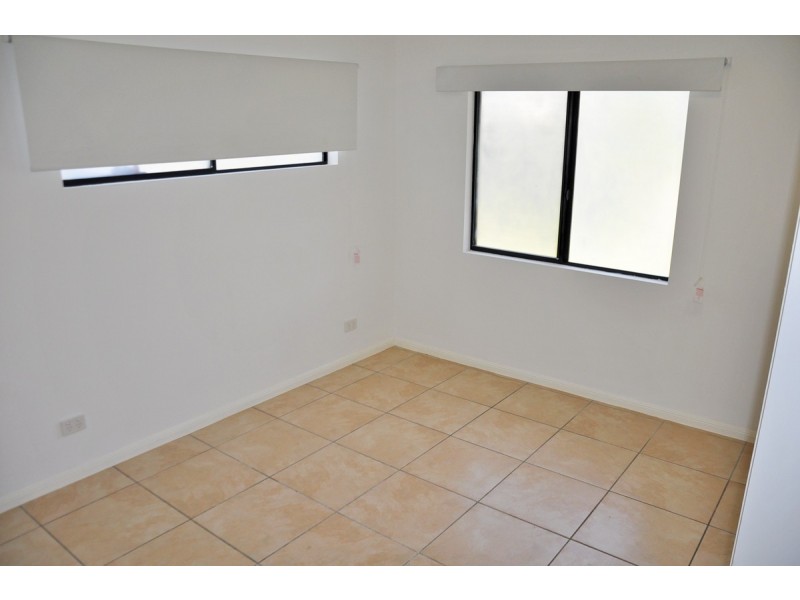 8 Toll Close, Mareeba QLD 4880