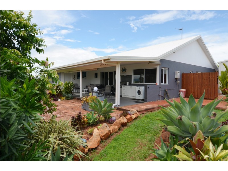35 Dean Circuit, Mareeba QLD 4880