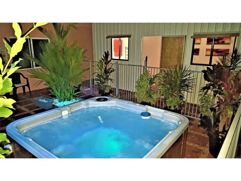35 Dean Circuit, Mareeba QLD 4880