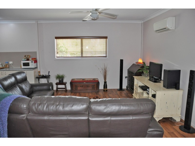 4 North Walsh Road, Mareeba QLD 4880