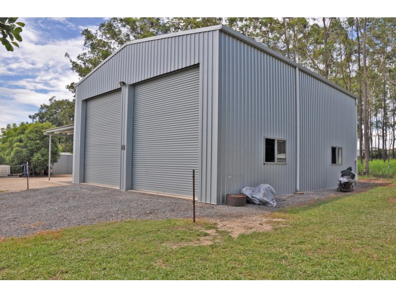 4 North Walsh Road, Mareeba QLD 4880