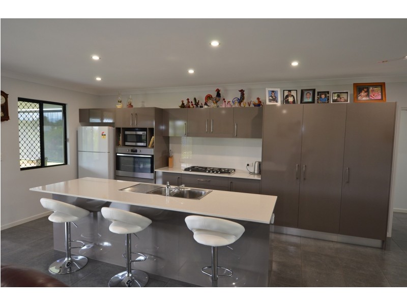 22 Gallo Drive, Mareeba QLD 4880