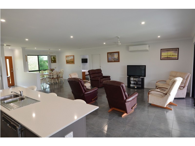 22 Gallo Drive, Mareeba QLD 4880