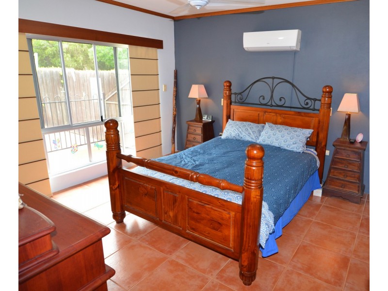 23 Pleasant Close, Mareeba QLD 4880