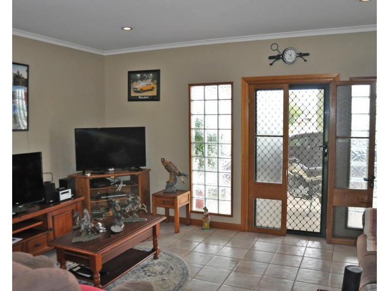 16 Kylie Close, Mareeba QLD 4880