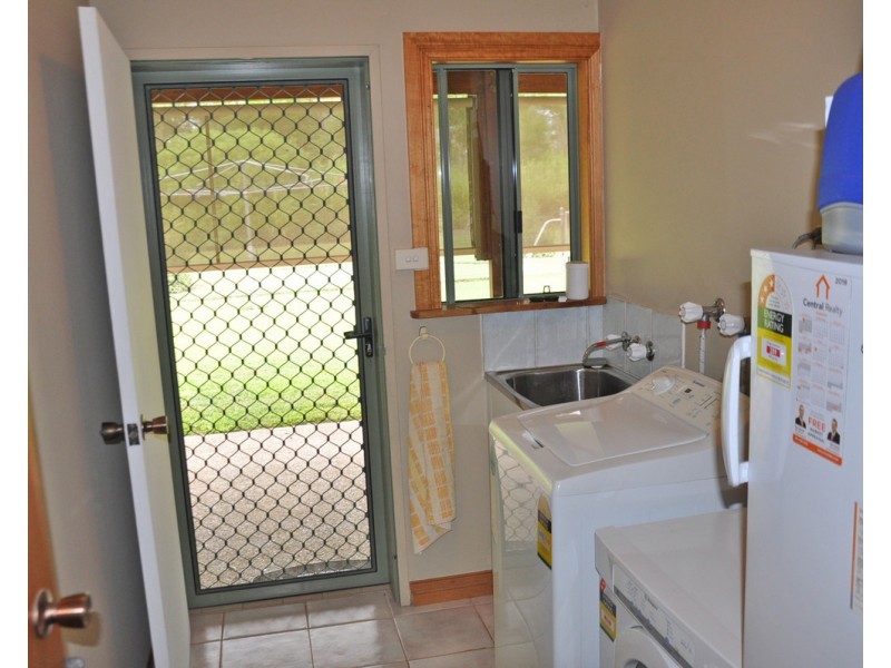 16 Kylie Close, Mareeba QLD 4880