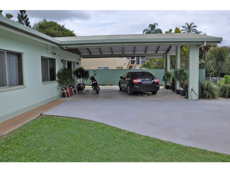16 Kylie Close, Mareeba QLD 4880