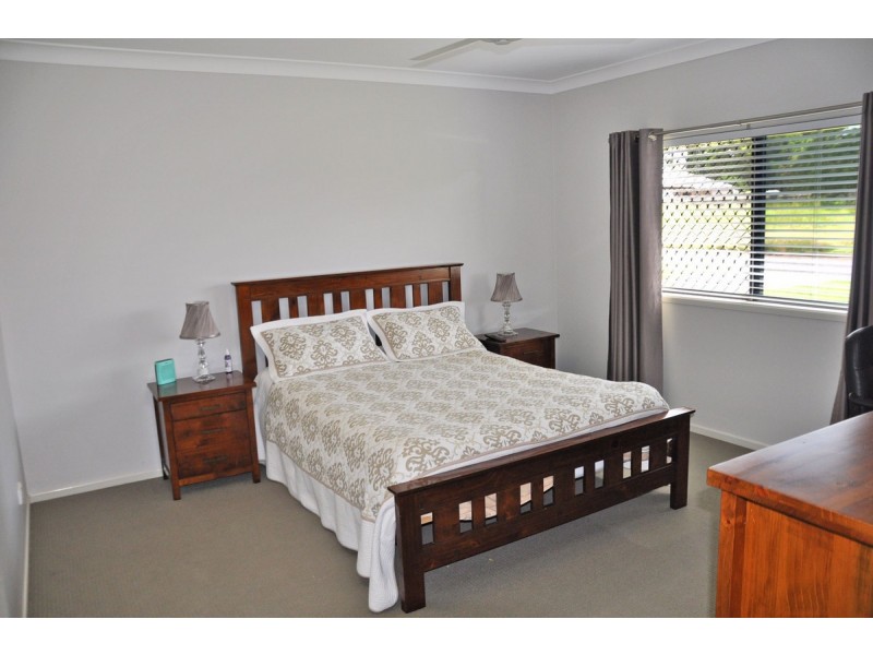 7 Collins Court, Mareeba QLD 4880