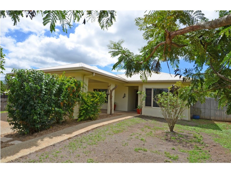 5 Damien Street, Mareeba QLD 4880