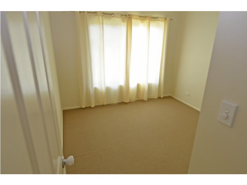 5 Damien Street, Mareeba QLD 4880