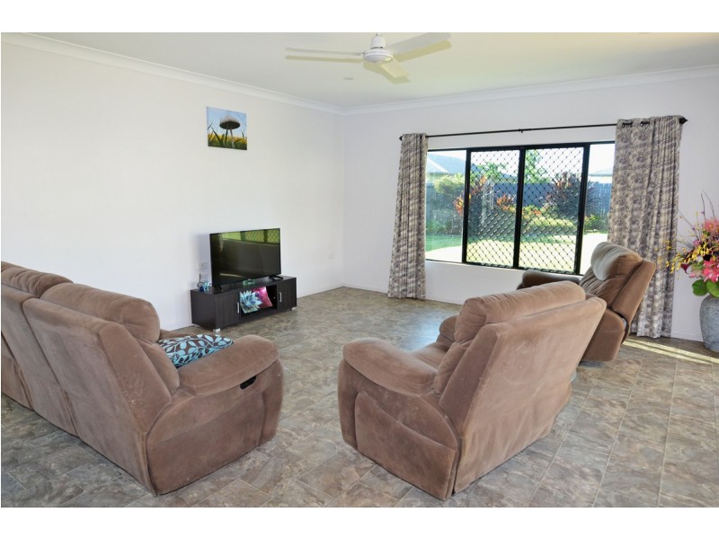 5 Wren Close, Mareeba QLD 4880