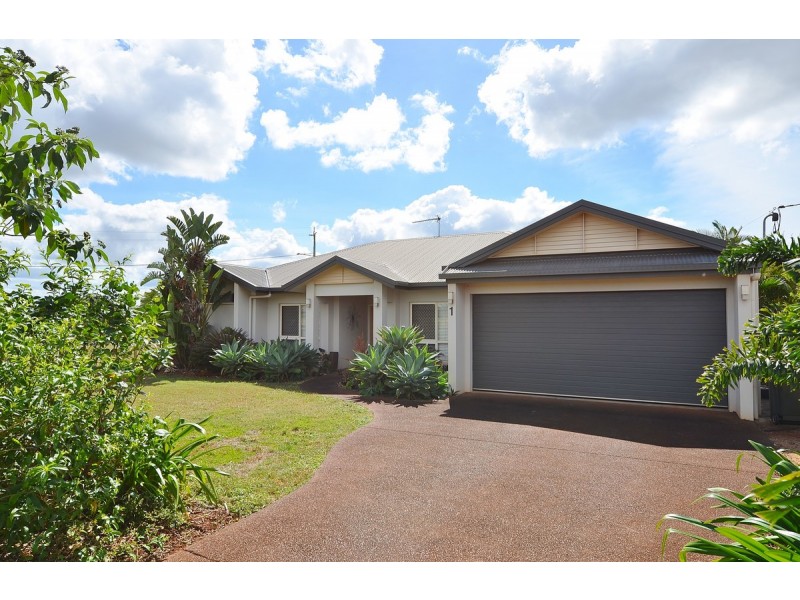 1 Teresa Close, Mareeba QLD 4880