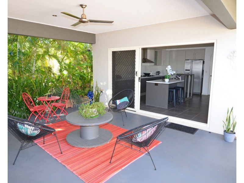 1 Teresa Close, Mareeba QLD 4880