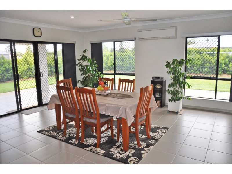 88 Hoolahan Drive, Mareeba QLD 4880