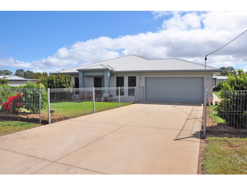 88 Hoolahan Drive, Mareeba QLD 4880