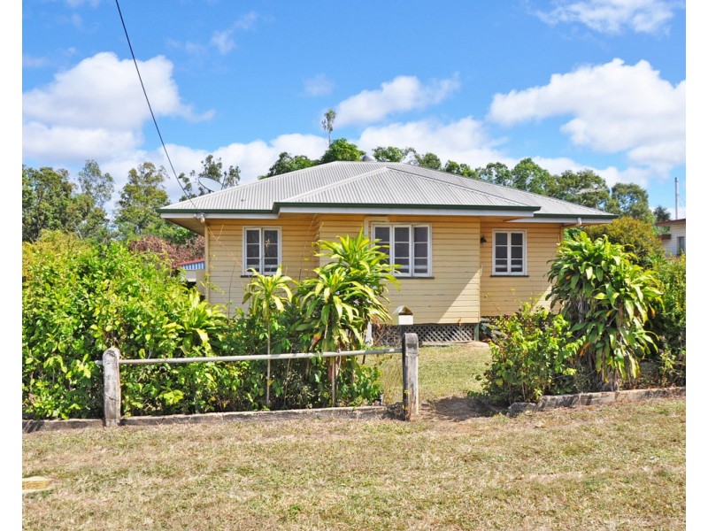 14 Strattmann Street, Mareeba QLD 4880