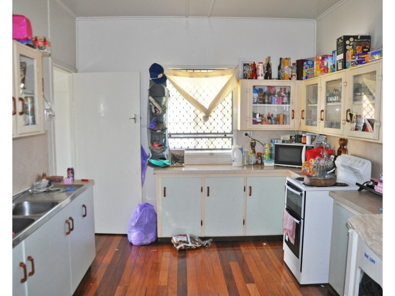 14 Strattmann Street, Mareeba QLD 4880