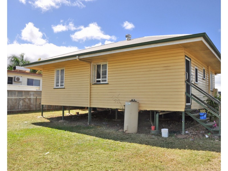 14 Strattmann Street, Mareeba QLD 4880