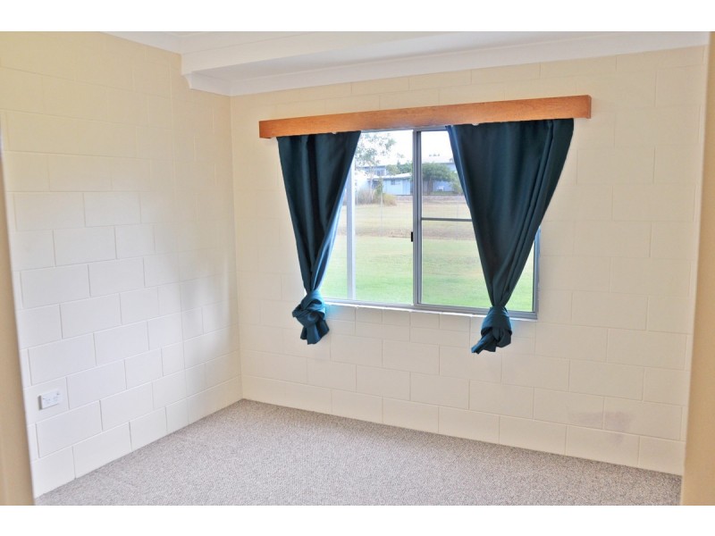 13 Kylie Close, Mareeba QLD 4880