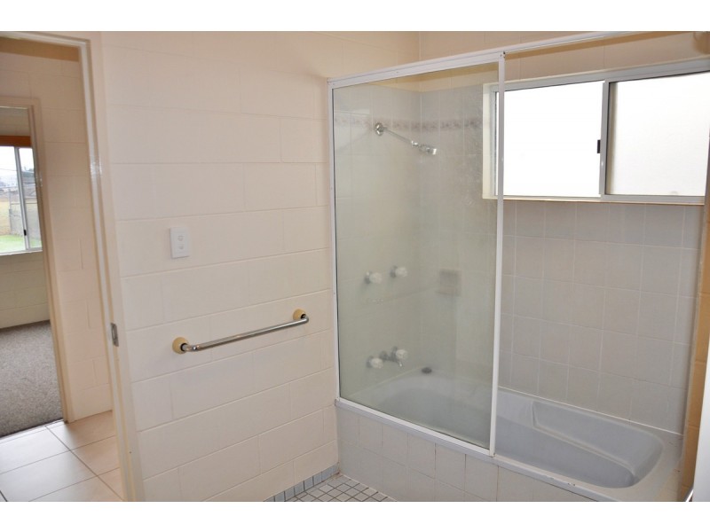 13 Kylie Close, Mareeba QLD 4880