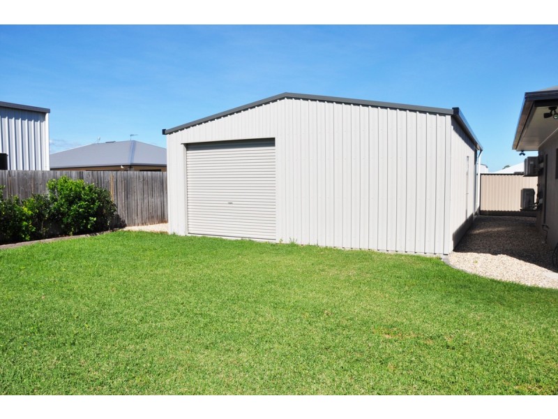 16 Yarrabee Close, Mareeba QLD 4880