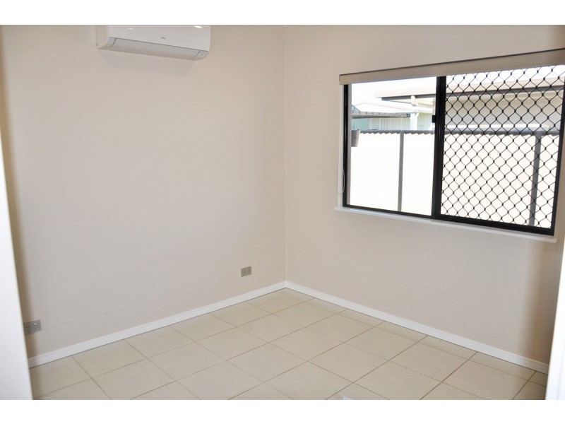 16 Yarrabee Close, Mareeba QLD 4880