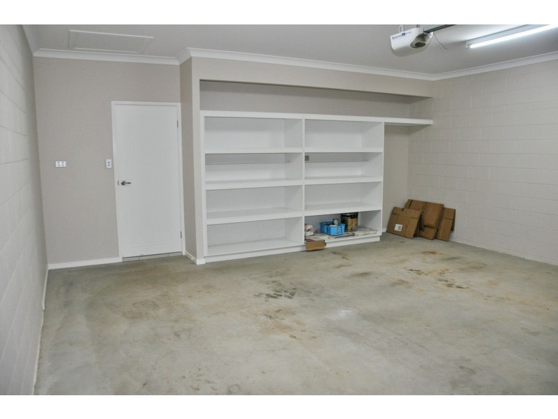 16 Yarrabee Close, Mareeba QLD 4880