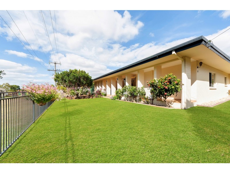 17 Martin Avenue, Mareeba QLD 4880