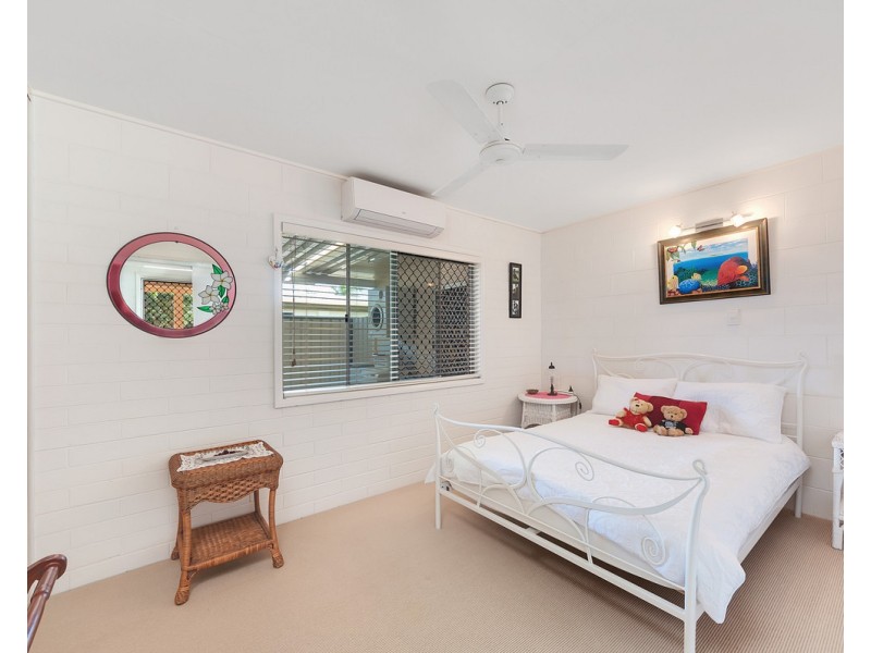 17 Martin Avenue, Mareeba QLD 4880