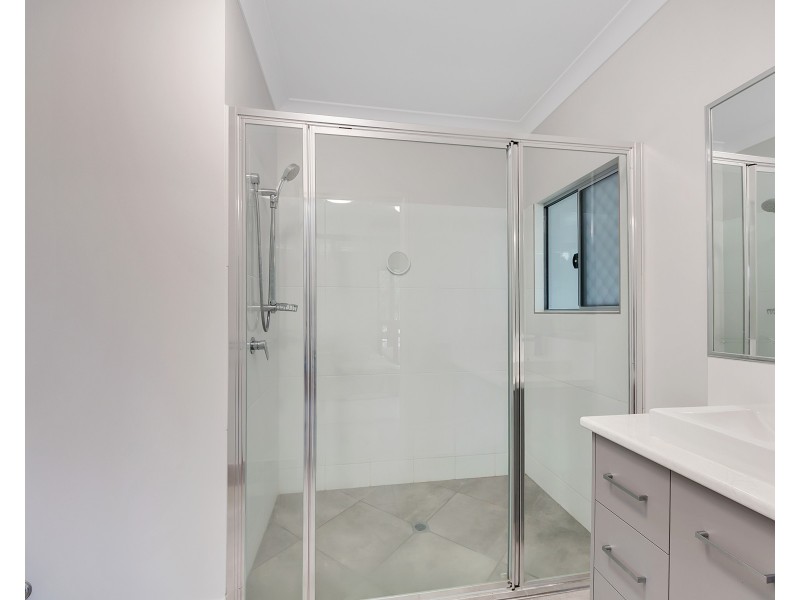 6 Amaroo Drive, Mareeba QLD 4880