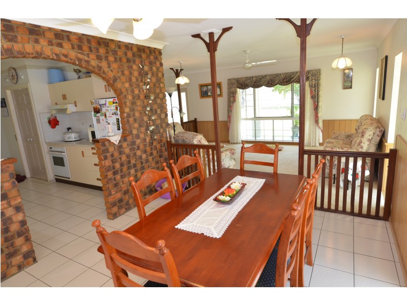 82 McGrath Road, Mareeba QLD 4880
