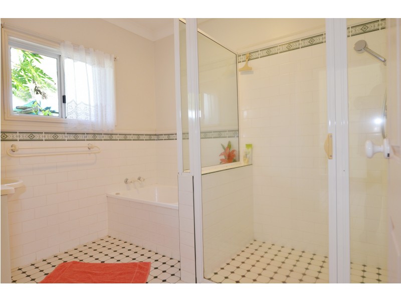 82 McGrath Road, Mareeba QLD 4880