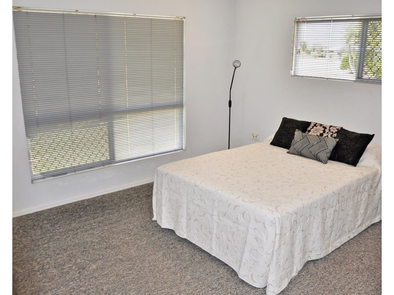 8 Tivoli Close, Mareeba QLD 4880